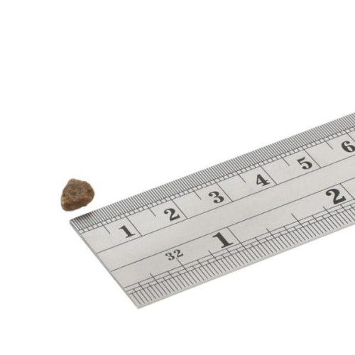 Fish4Dogs FINEST SALMON TOY BREED Karma sucha z łososiem dla psów ras miniaturowych - wielkość.jpg