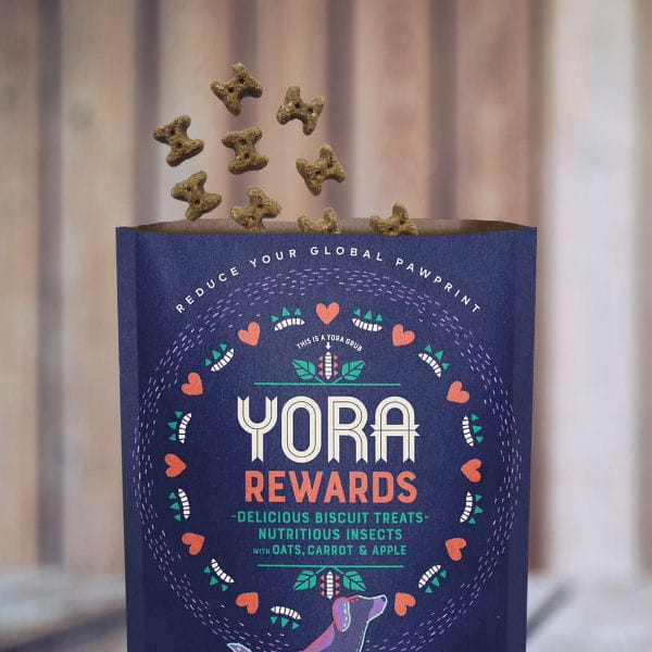 YORA REWARDS Przysmaki z insektami dla psów 3.jpg