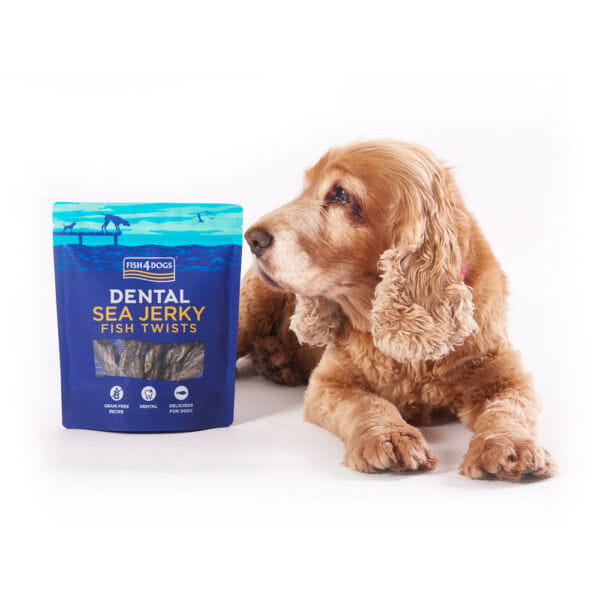 FISH4DOGS DENTAL SEA JERKY FISH TWISTS Przysmaki dentystyczne z rybich skór dla psów - 1-.jpg