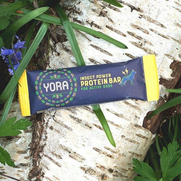 YORA POWER PROTEIN BAR WYSOKOENERGETYCZNY BATON Z INSEKTAMI DLA PSÓW - 5.jpg