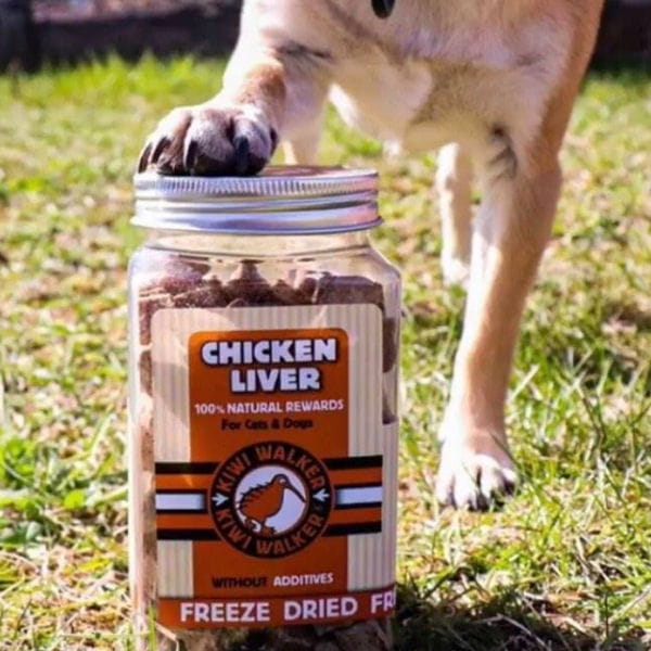 KIWI WALKER CHICKEN LIVER Wątróbka drobiowa - liofilizowane przysmaki dla psów i kotów.jpg