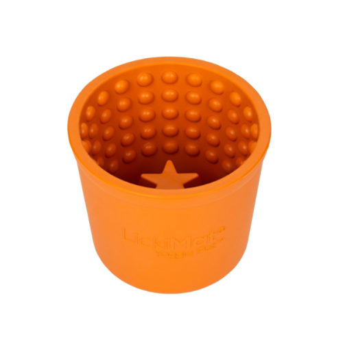 LICKIMAT Miska - garnuszek spowalniający jedzenie dla psów YOGGIE POT - kolor pomarańczowy (1).png