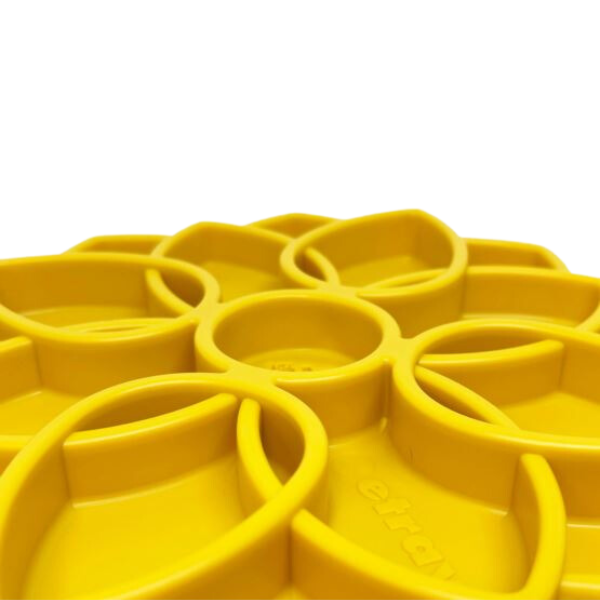 SODAPUP Mata i miska spowalniająca MANDALA dla psów - kolor żółty - 3.png
