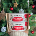 YOGUPET Jogurt do zamrożenia dla psów i kotów - inulina, miód i owoce leśne chia - wersja świąteczna - 110 g  (1).png