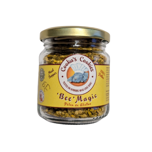 Cooka’s Cookies Topper z pyłkiem pszczelim dla psów - 110 g.png