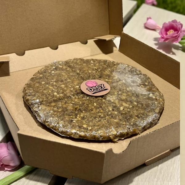DOGY PIZZA -  gryzak z salami i żwaczem dla psa   (4).png