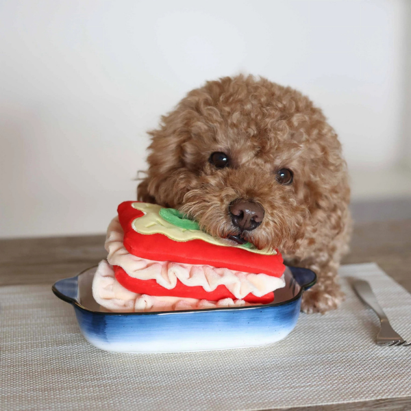 Pups &amp; Bubs Zabawka węchowa dla psa - LASAGNE  (1).png
