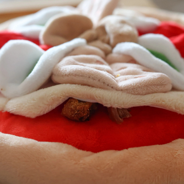 Pups &amp; Bubs Zabawka węchowa dla psa - PIZZA PEPPERONI (4).png